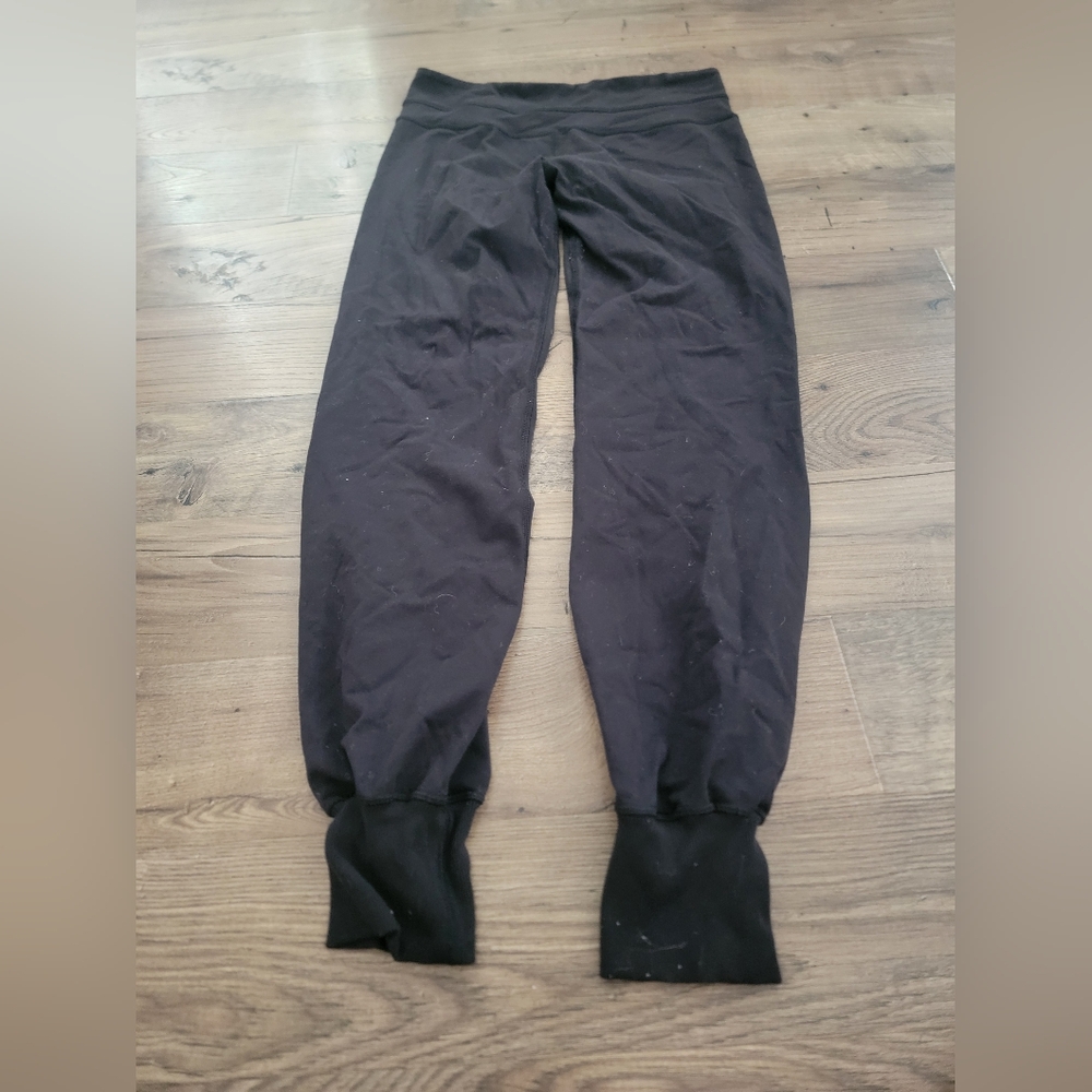 Lululemon Tapered Pant Size 6